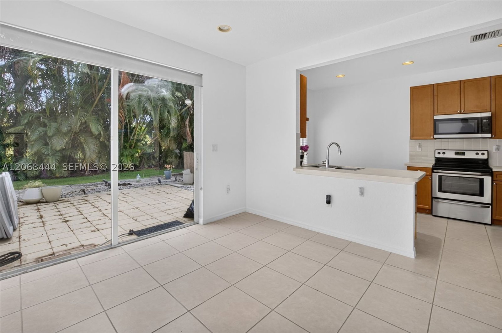 Real estate property located at 218 Lake Monterey Cir, Palm Beach, Monterey Bay Pud, Boynton Beach, FL