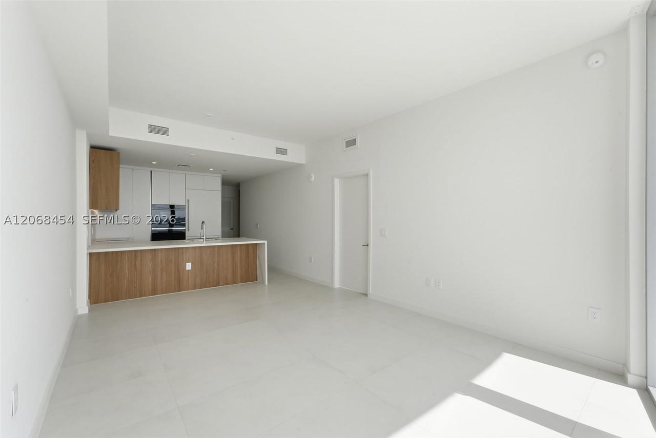Real estate property located at 1400 Biscayne Blvd. #3004, Miami-dade, Casa Bella Residences, Miami, FL