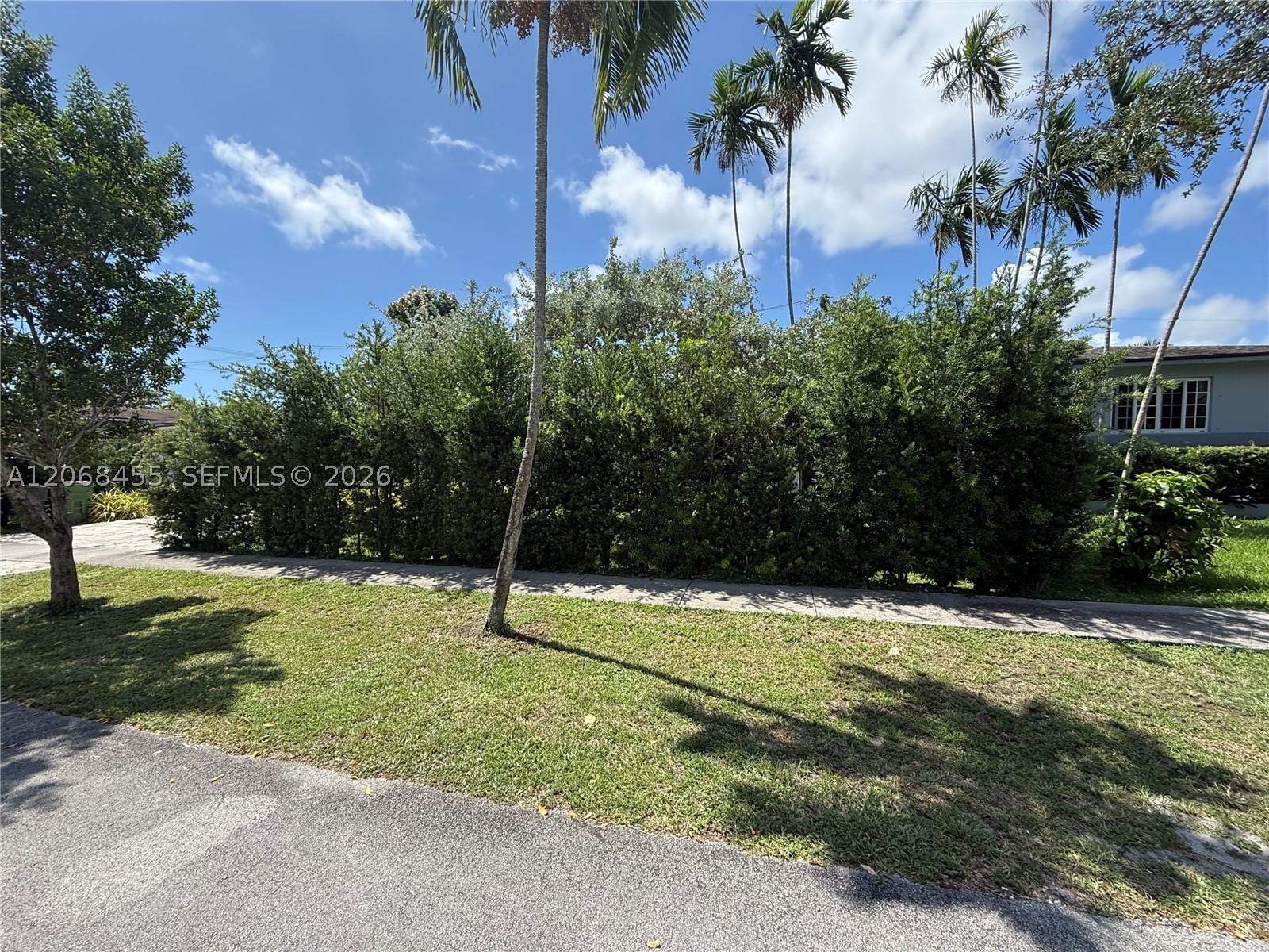 Real estate property located at 130 123rd St, Miami-dade, Breezeswept Estates, North Miami, FL