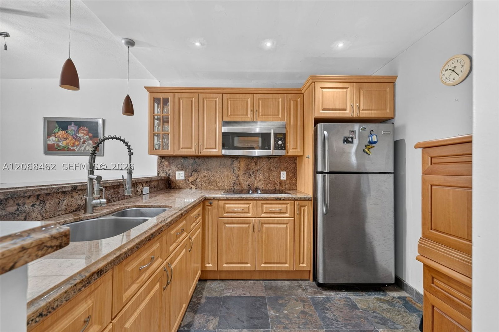 Real estate property located at 3301 Country Club Dr #110, Miami-dade, Bravura I Condo, Aventura, FL