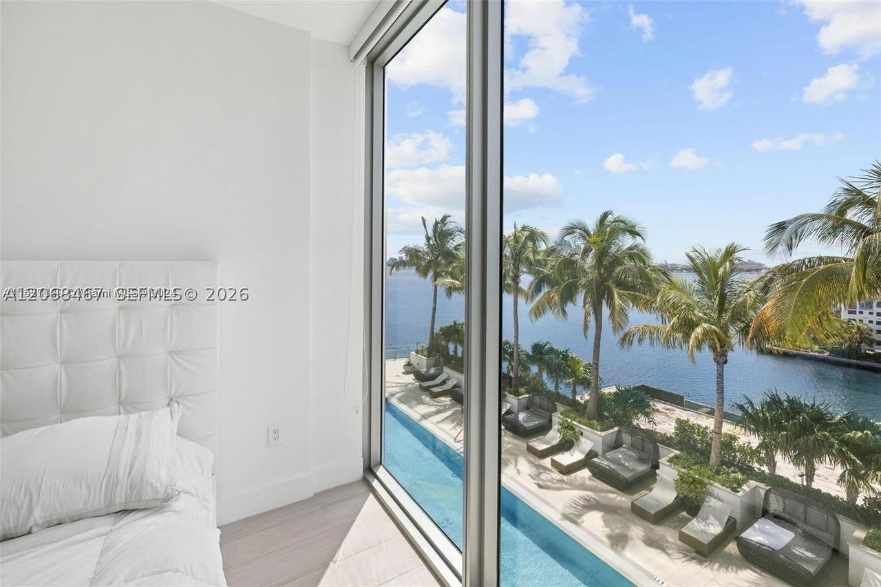 Real estate property located at 2900 7th Ave #809, Miami-dade, Biscayne Beach Condo, Miami, FL