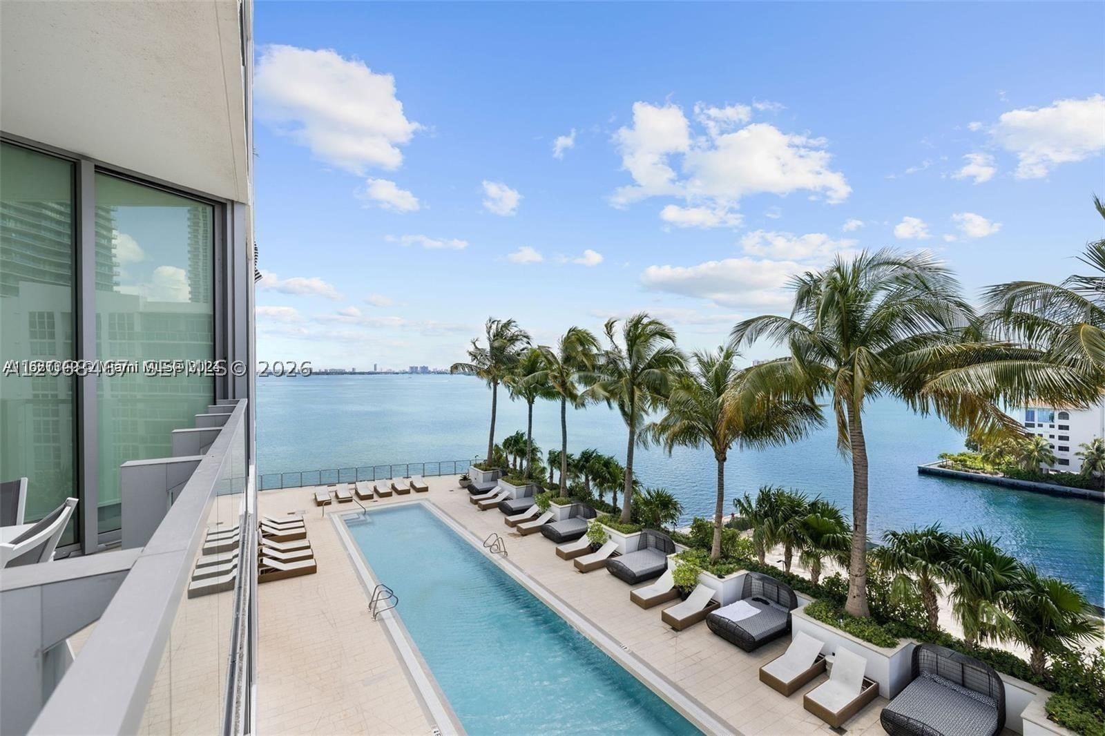 Real estate property located at 2900 7th Ave #809, Miami-dade, Biscayne Beach Condo, Miami, FL