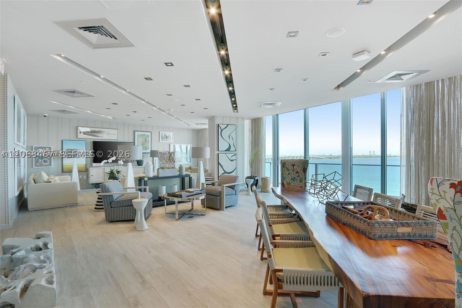 Real estate property located at 2900 7th Ave #809, Miami-dade, Biscayne Beach Condo, Miami, FL