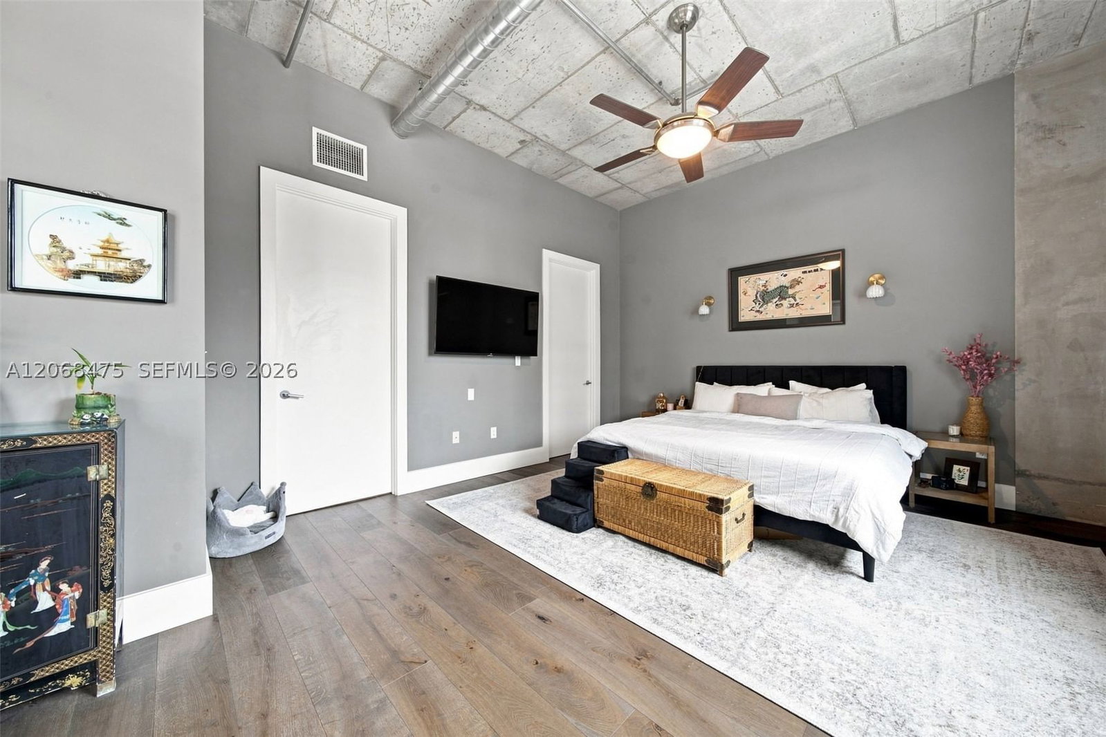 Real estate property located at 410 1st Ave #202, Broward, Mill Condo, Fort Lauderdale, FL