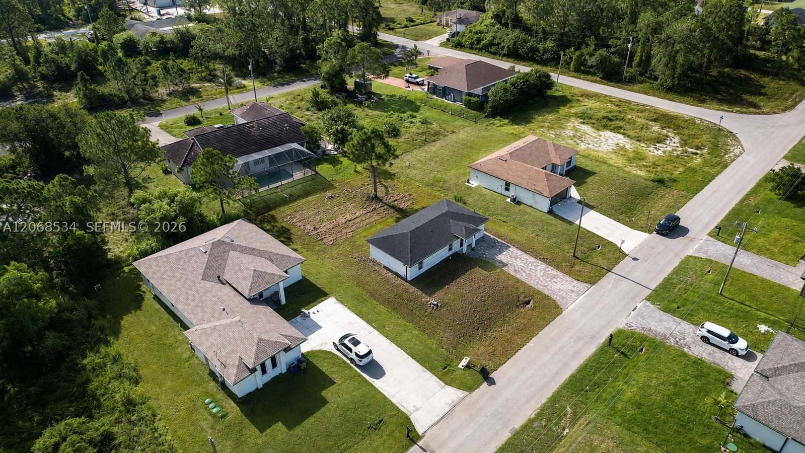 Real estate property located at 729 Anaconda Ave S, Lee, Lee County Unincorporated, Lehigh Acres, FL