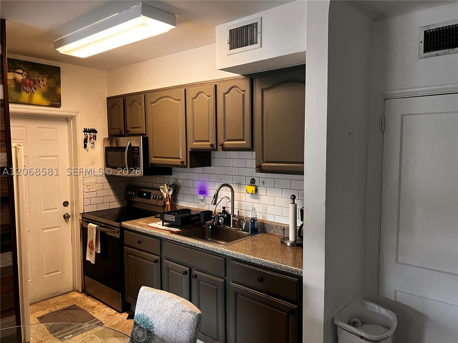 Real estate property located at 1901 Surf Rd #20, Broward, Pelican By The Beach Cond, Hollywood, FL