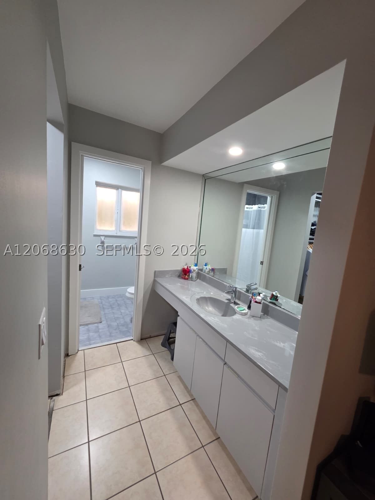 Real estate property located at 11122 143rd Ct, Miami-dade, Country Tree Sub, Miami, FL