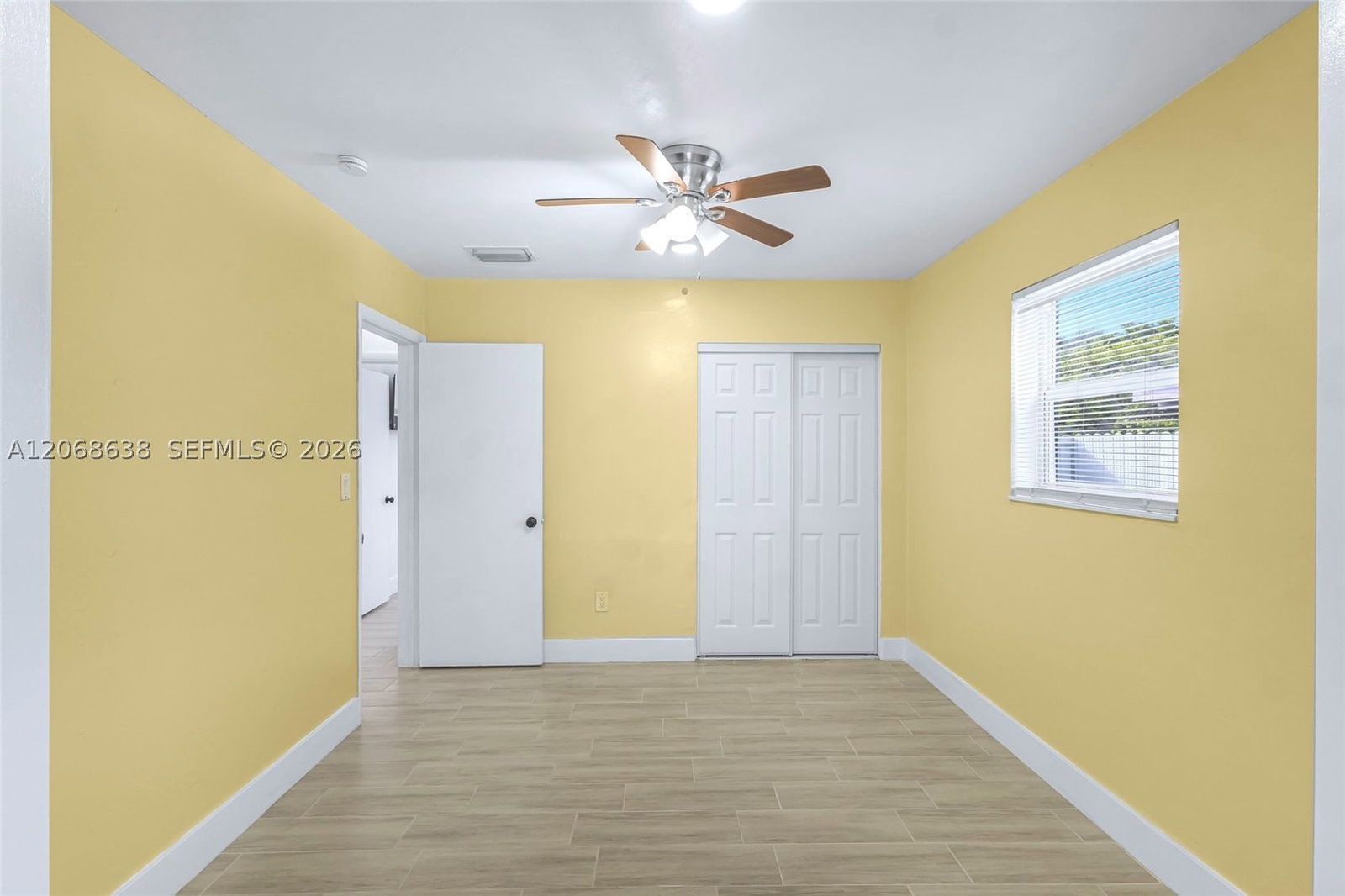 Real estate property located at 1854 Lauderdale Manor Dr, Broward, Lauderdale Manor, Fort Lauderdale, FL