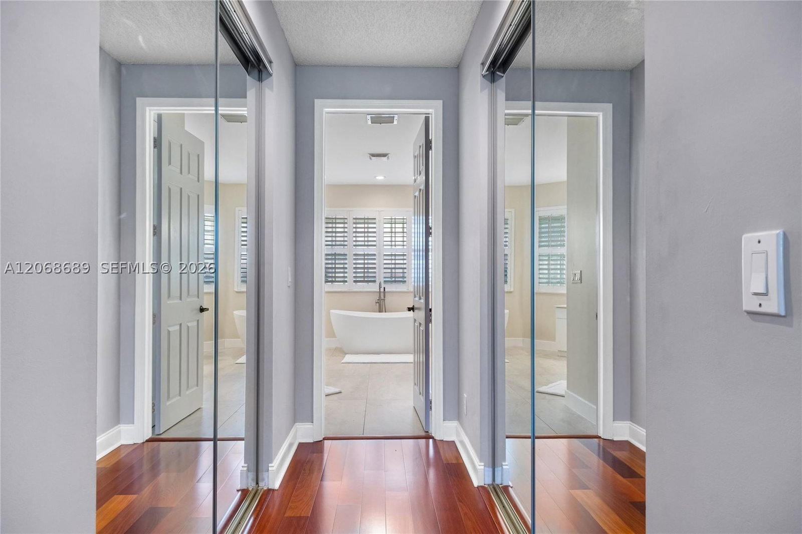 Real estate property located at 10660 44th Ct, Broward, Mystique, Davie, FL