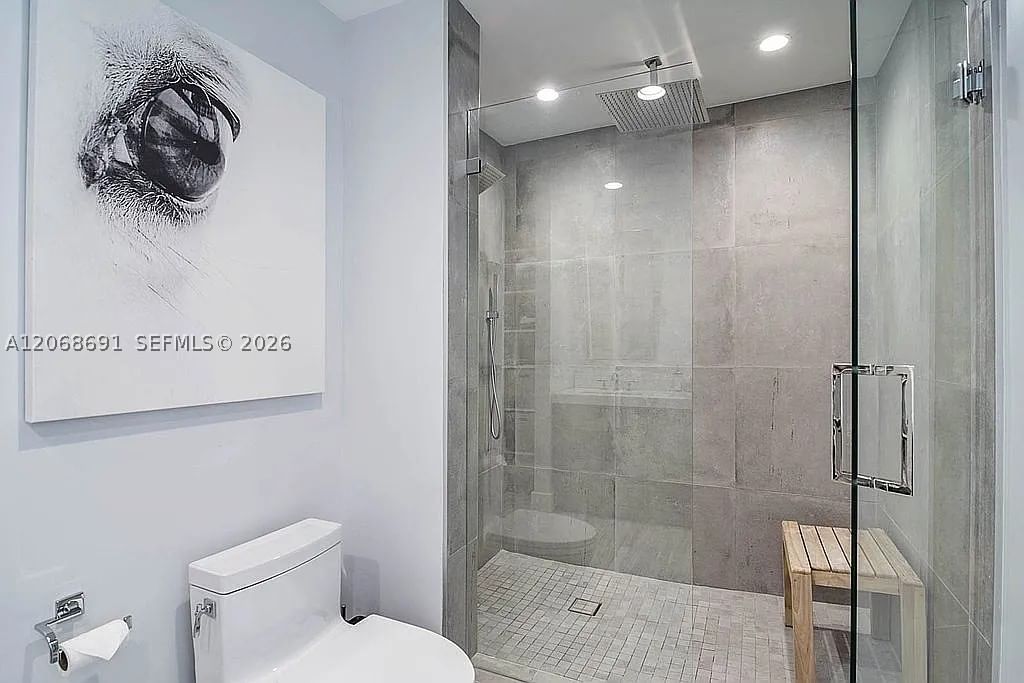 Real estate property located at 1700 15th St #401, Broward, Caravel Condominium Apart, Fort Lauderdale, FL