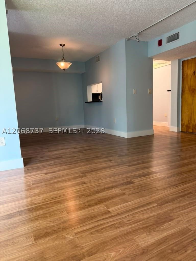 Real estate property located at 11780 18th St #215-2, Miami-dade, International Park I Cond, Miami, FL