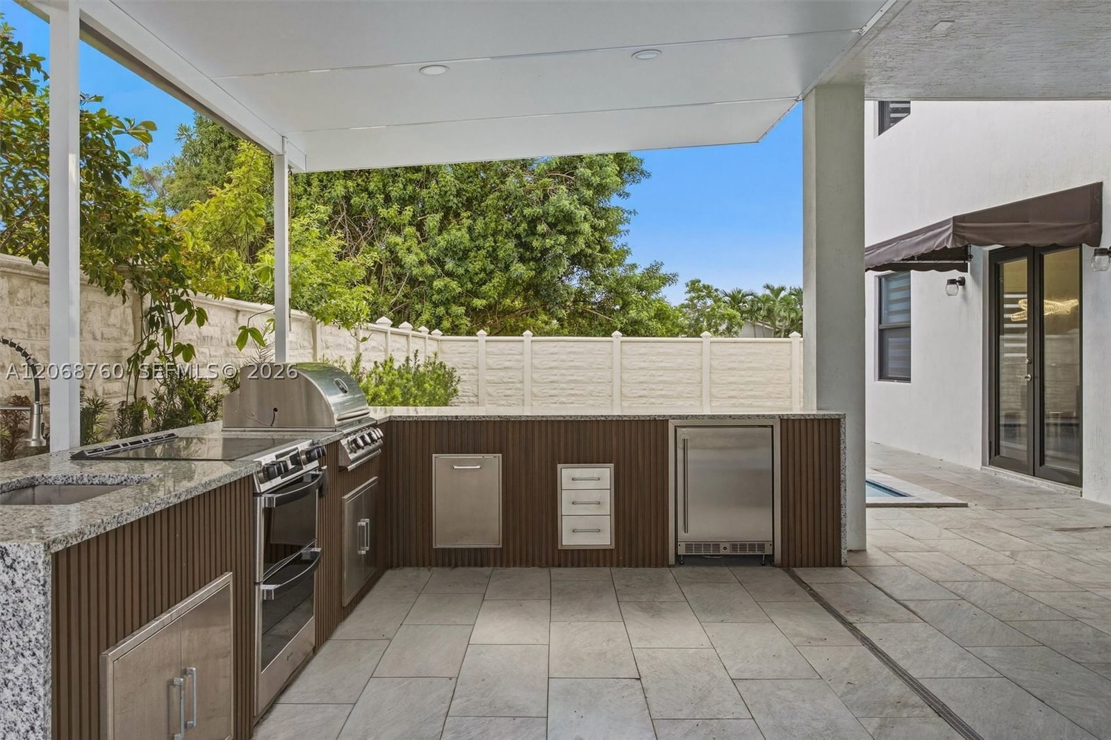 Real estate property located at 13331 41st St, Miami-dade, Mia Estates, Miami, FL