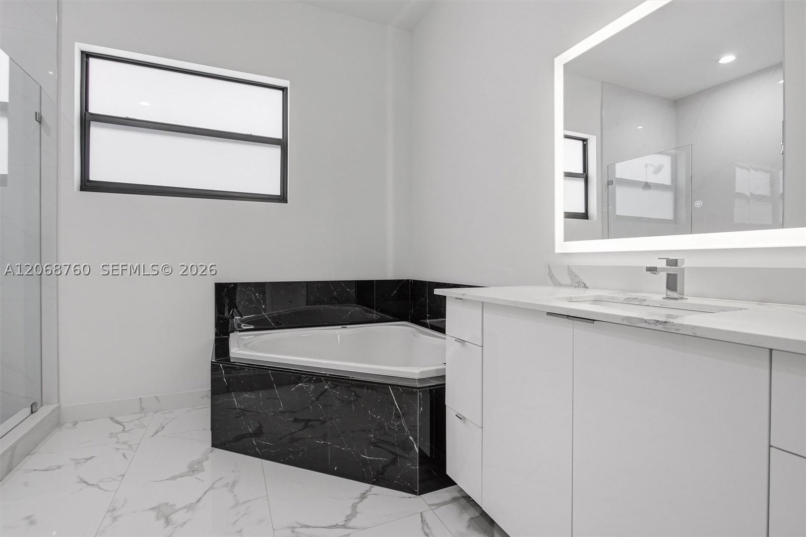 Real estate property located at 13331 41st St, Miami-dade, Mia Estates, Miami, FL