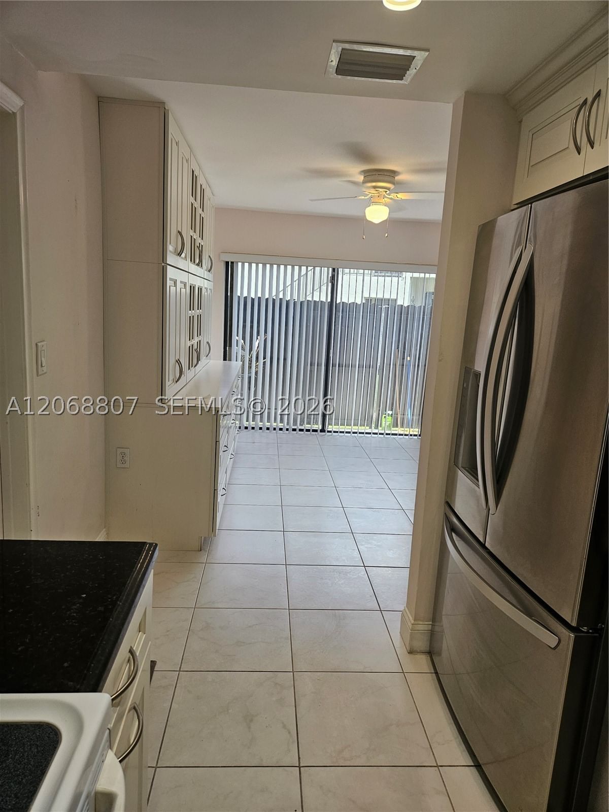 Real estate property located at 13923 46th Ter C 333, Miami-dade, Bent Tree Parcel Six Cond, Miami, FL