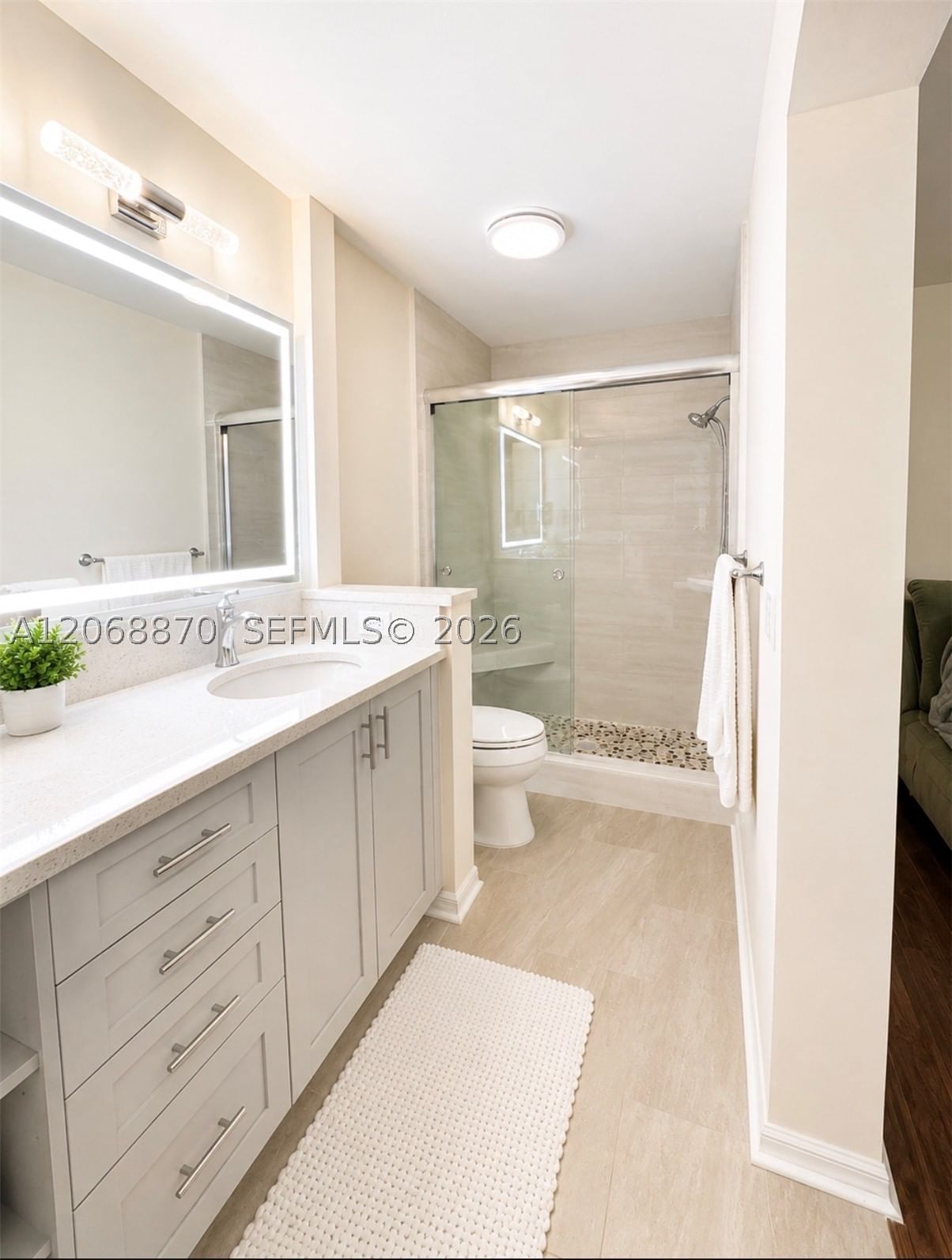 Real estate property located at 1135 Cherrypalm Ln, Broward, West Lake Village Plat, Hollywood, FL