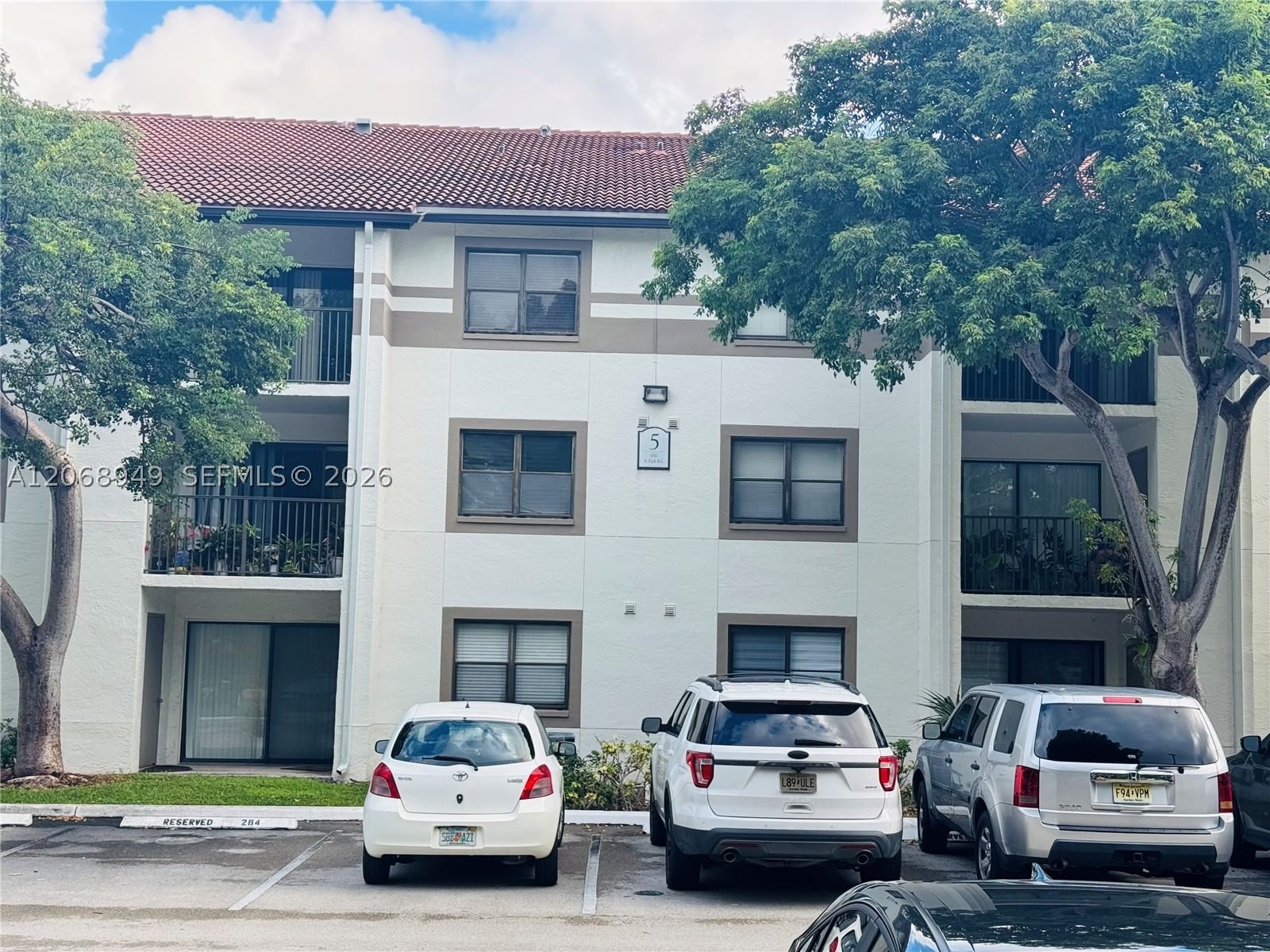 Real estate property located at 650 Park Rd #26-5, Broward, Hollywood Parc Condominiu, Hollywood, FL