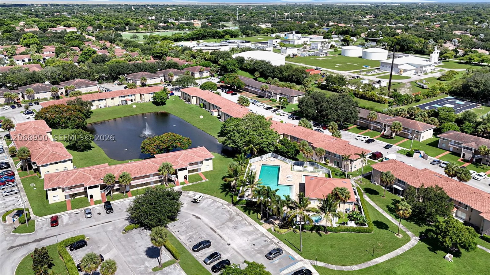 Real estate property located at 10168 Twin Lakes Dr #13-A, Broward, Lakewood Village, Coral Springs, FL