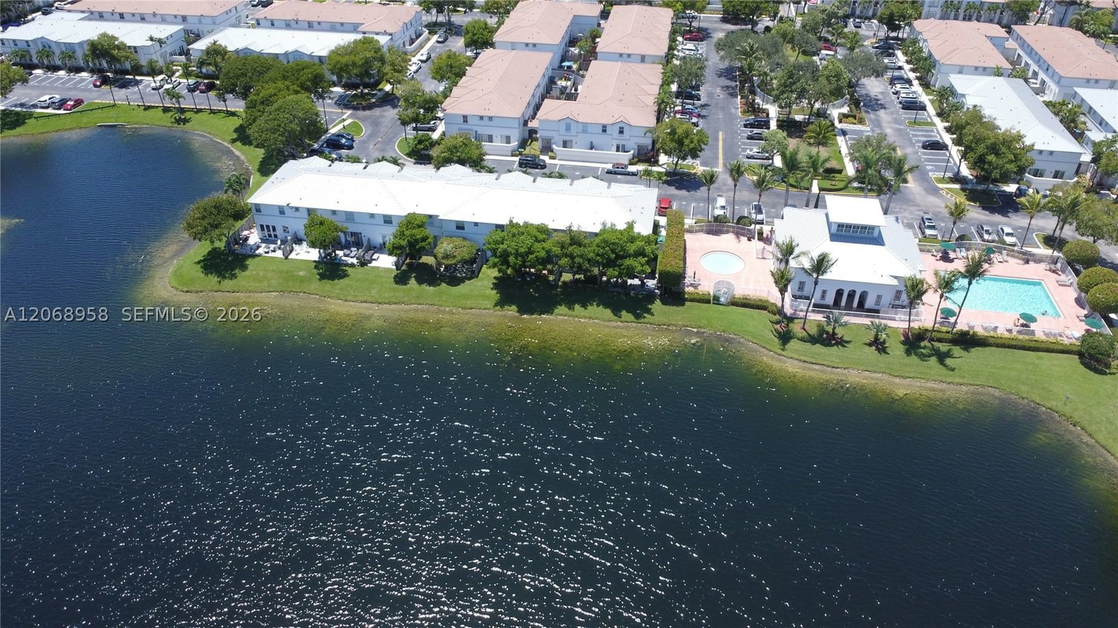 Real estate property located at 15747 40th St #213, Broward, Villas At Nautica One Con, Miramar, FL