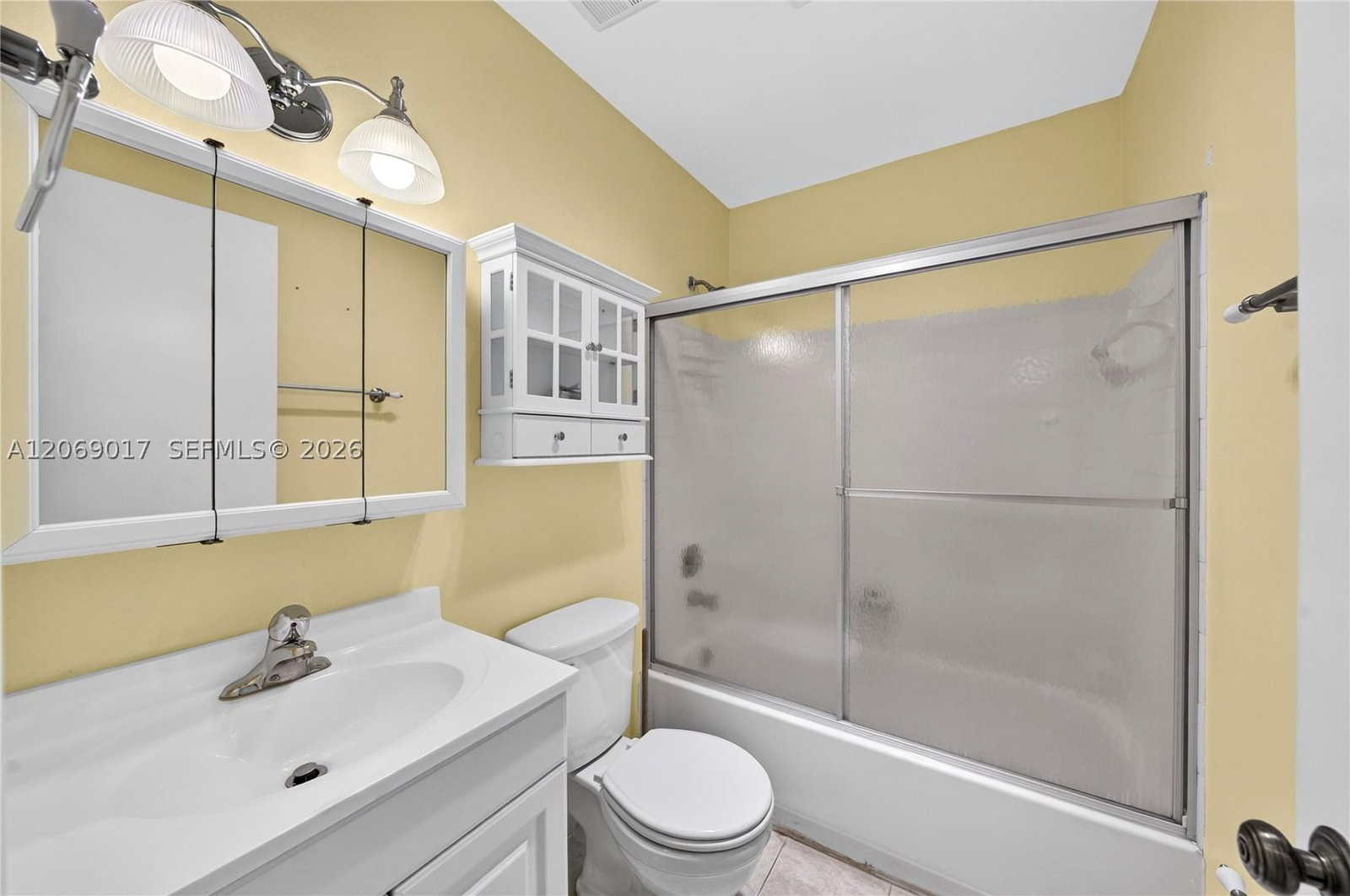 Real estate property located at 1725 71st Ave, Broward, Omega Villas 4 Condo, Plantation, FL