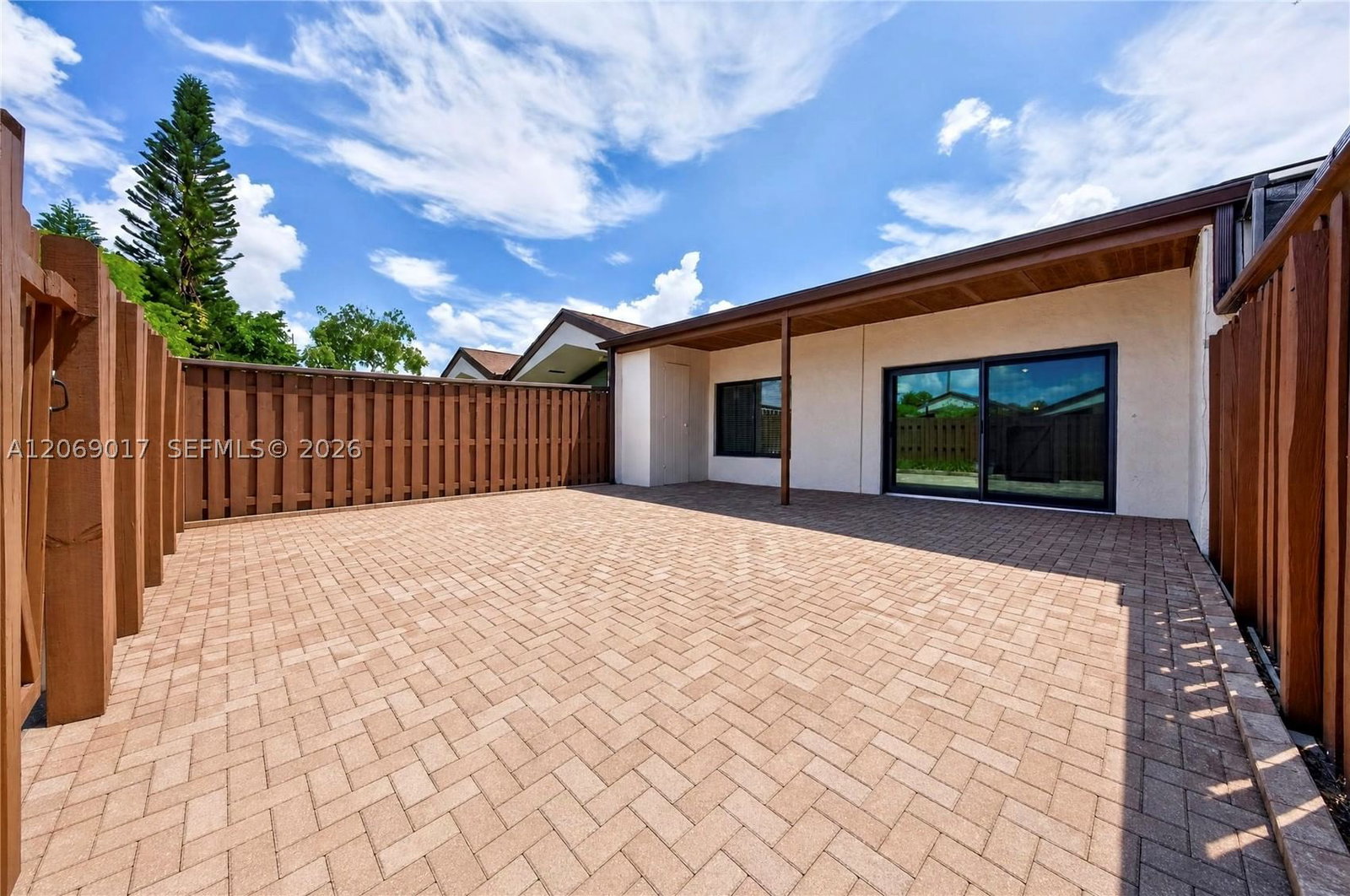 Real estate property located at 1725 71st Ave, Broward, Omega Villas 4 Condo, Plantation, FL