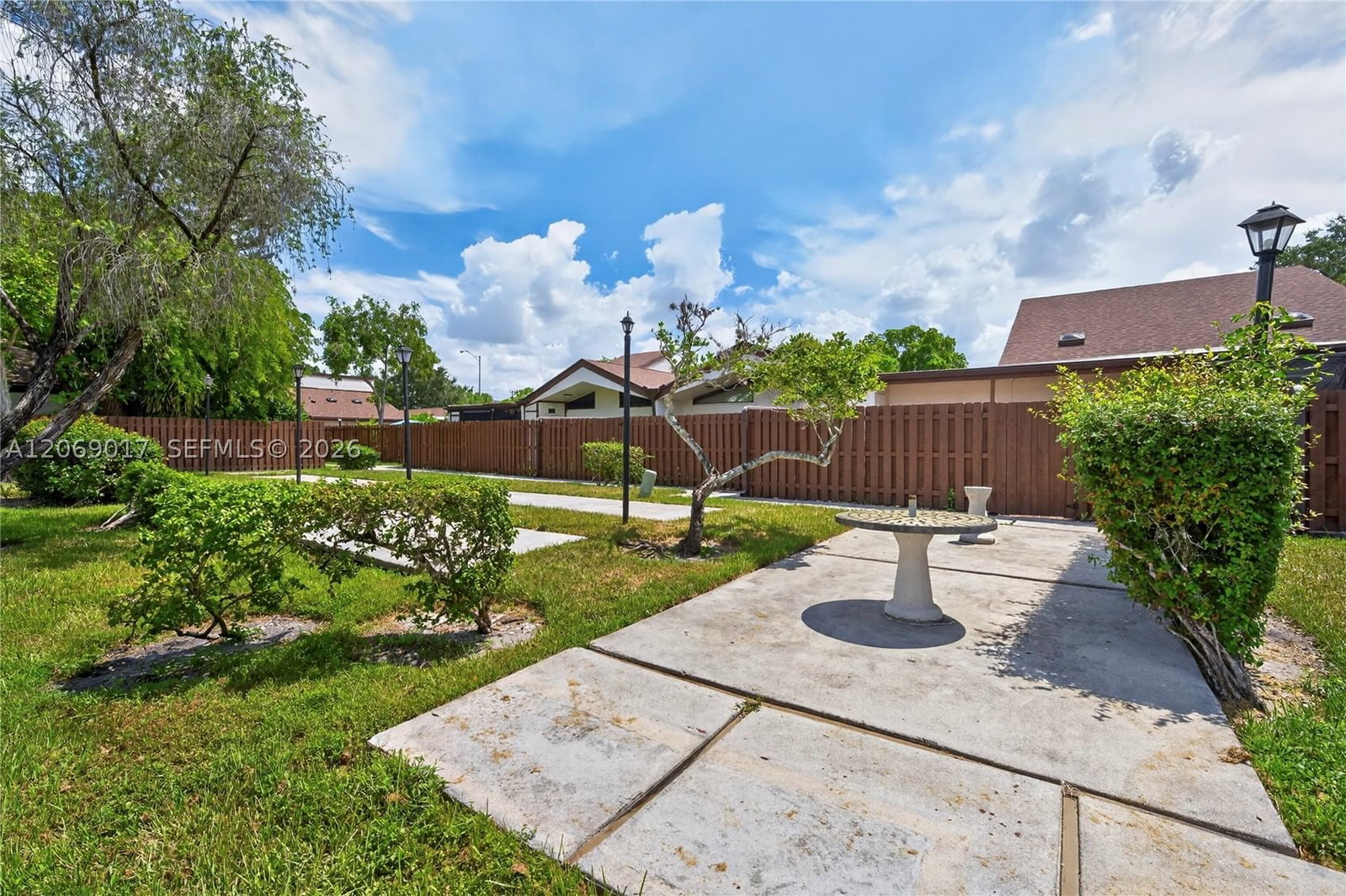 Real estate property located at 1725 71st Ave, Broward, Omega Villas 4 Condo, Plantation, FL