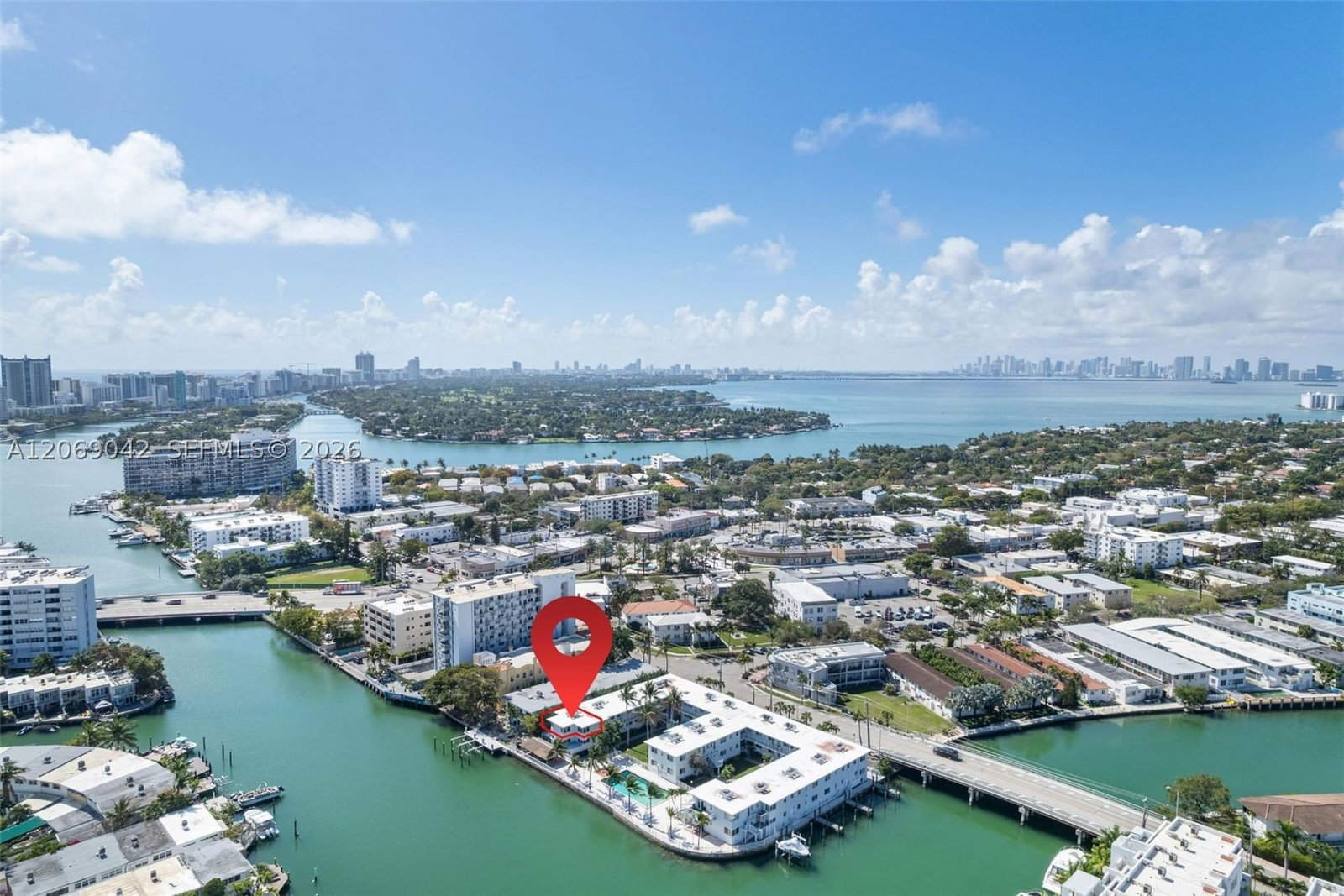 Real estate property located at 7207 Bay Dr #11, Miami-dade, Island Point South Condo, Miami Beach, FL
