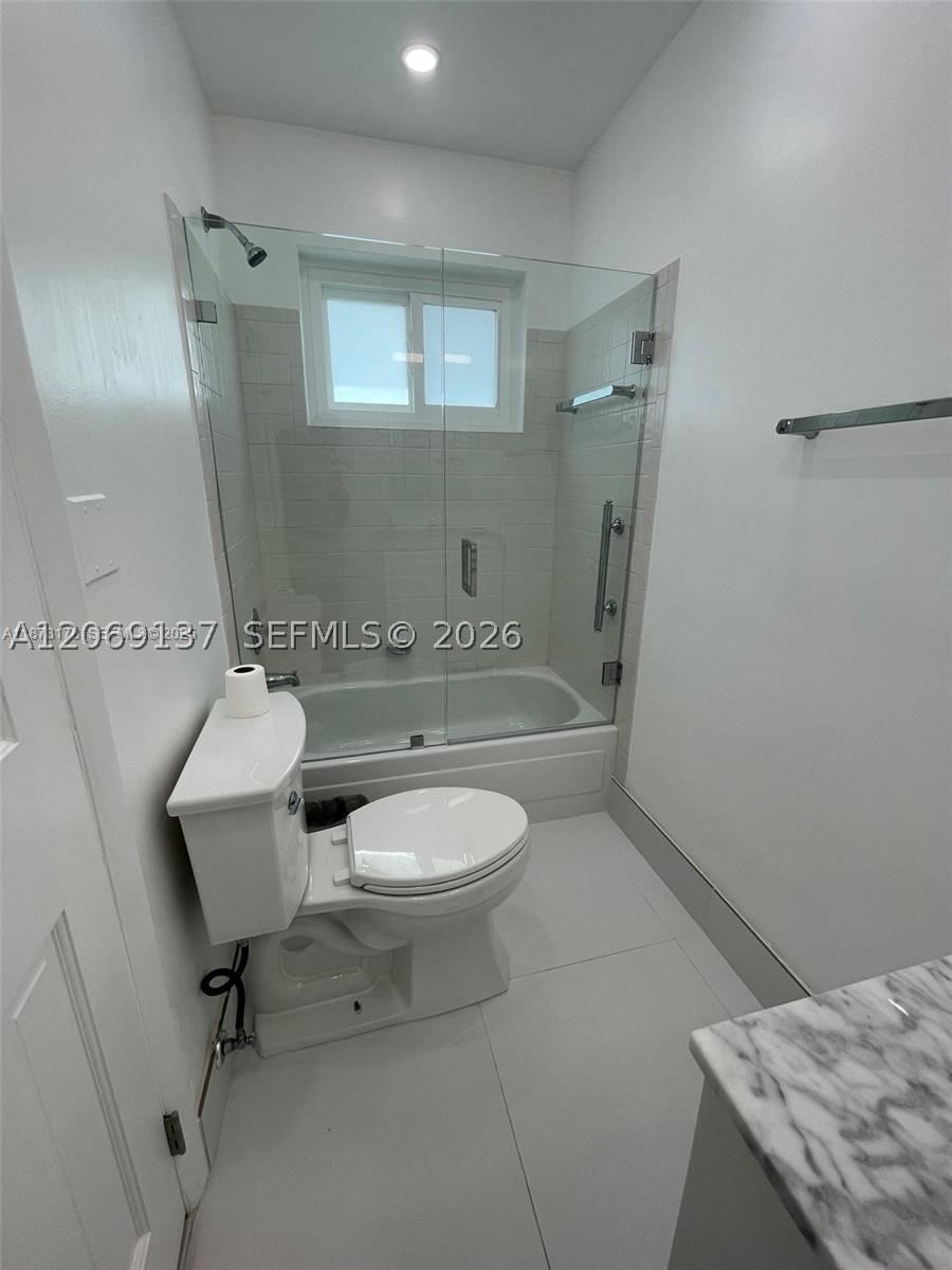 Real estate property located at 17320 80th Ave, Miami-dade, Palm Springs North Sec C, Hialeah, FL