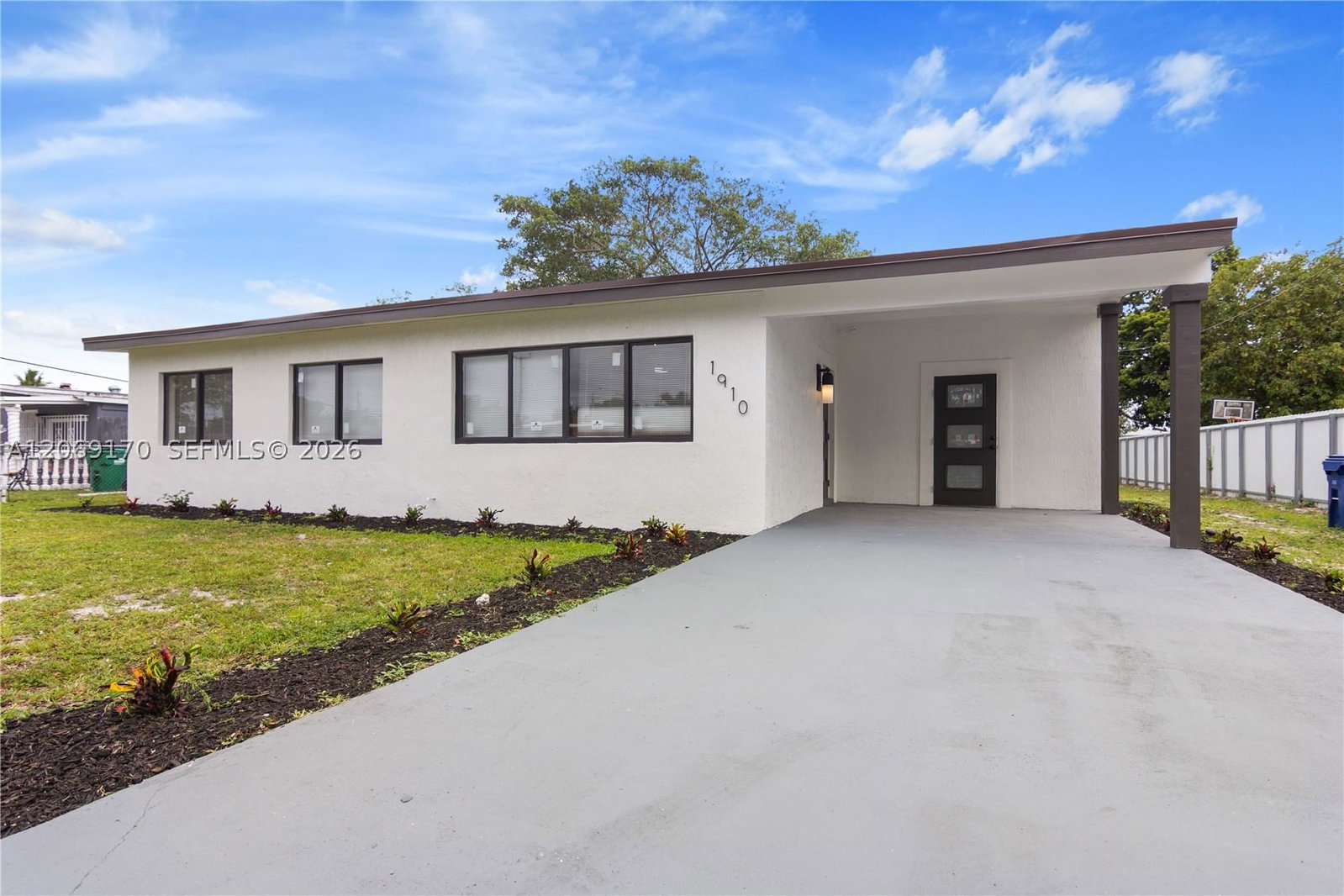 Real estate property located at 1910 134th St, Miami-dade, Lakeside Manor, Miami, FL