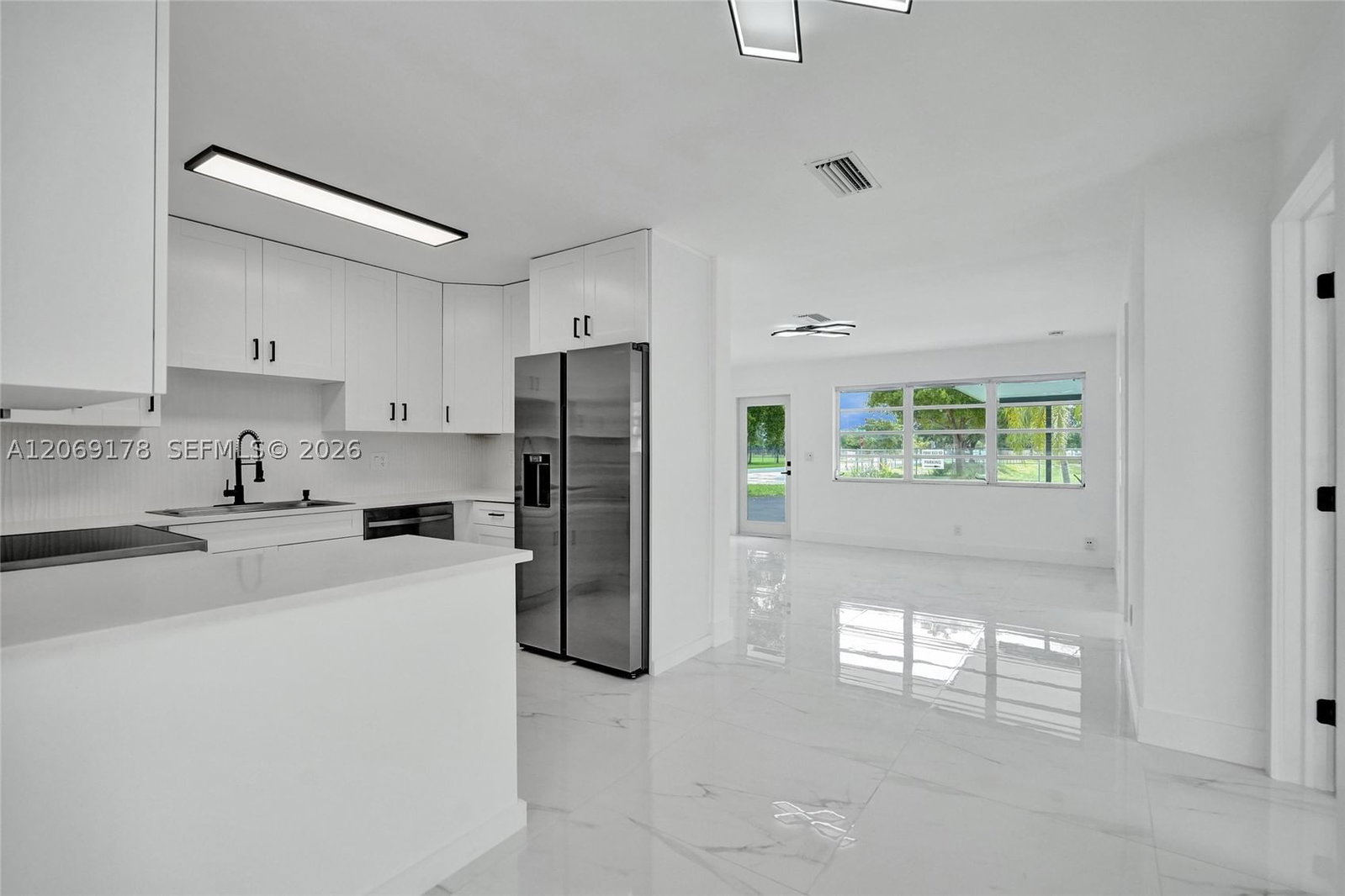 Real estate property located at 1220 8th St, Broward, Pine Crest Amended Plat, Pompano Beach, FL