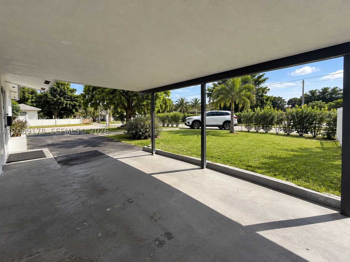 Real estate property located at 1220 8th St, Broward, Pine Crest Amended Plat, Pompano Beach, FL