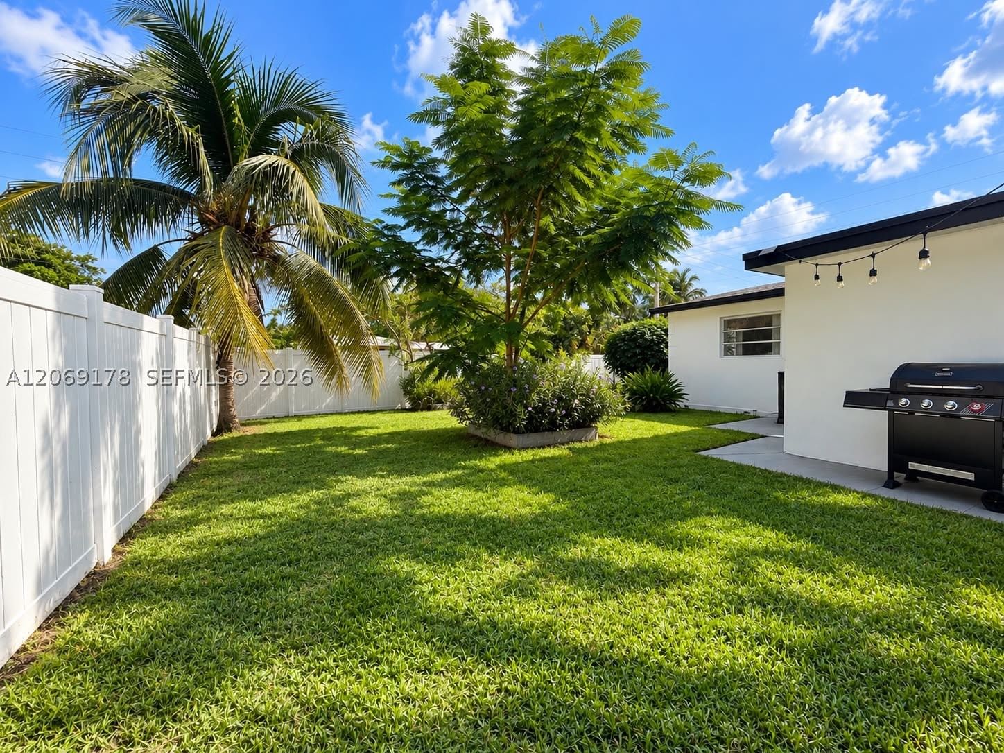 Real estate property located at 1220 8th St, Broward, Pine Crest Amended Plat, Pompano Beach, FL
