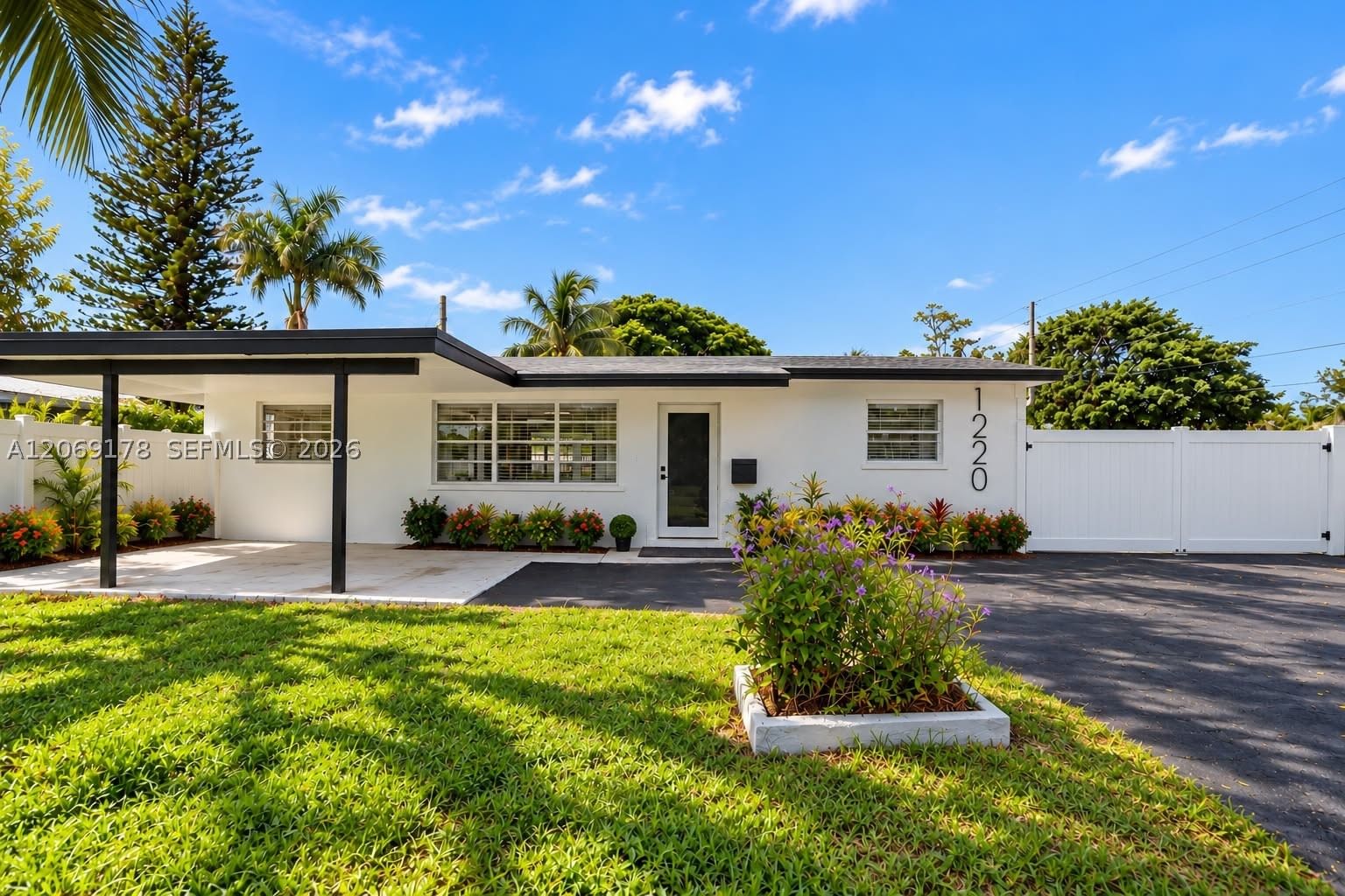 Real estate property located at 1220 8th St, Broward, Pine Crest Amended Plat, Pompano Beach, FL