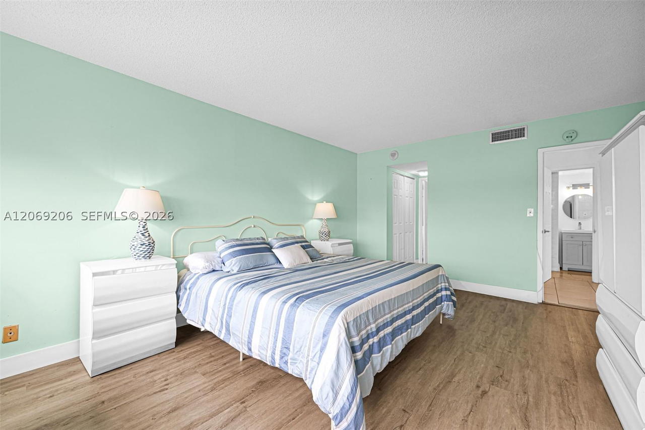 Real estate property located at 2100 Sans Souci Blvd A509, Miami-dade, Bayview Towers Condo Sout, North Miami, FL