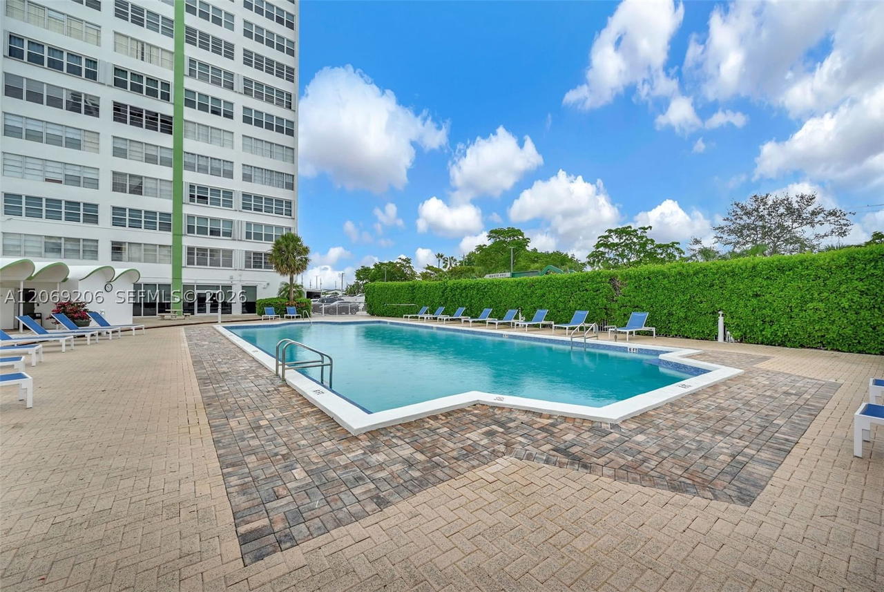Real estate property located at 2100 Sans Souci Blvd A509, Miami-dade, Bayview Towers Condo Sout, North Miami, FL