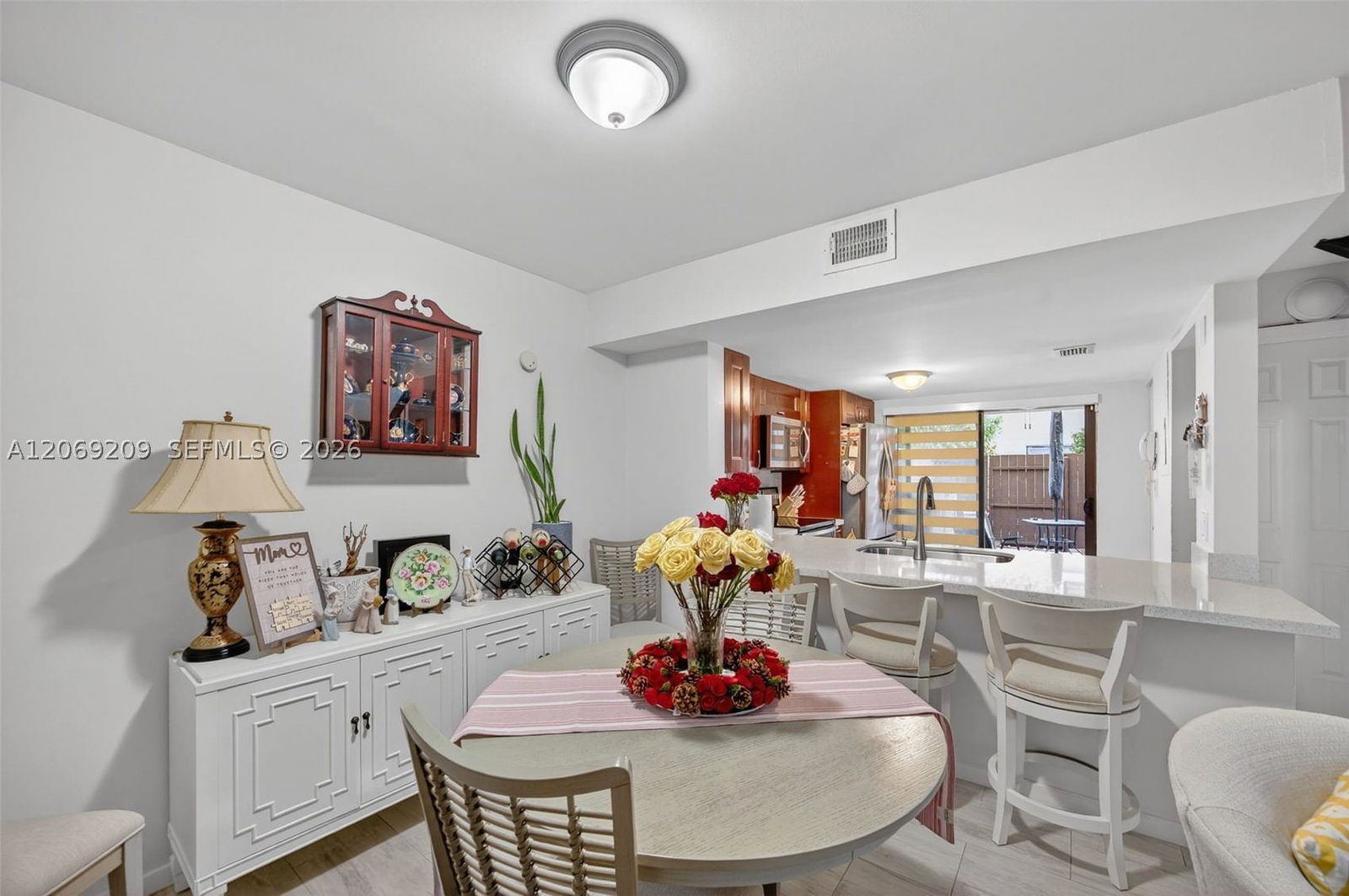 Real estate property located at 10425 154th Ct #6, Miami-dade, Palm Point Sec 2, Miami, FL