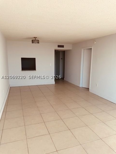 Real estate property located at , Miami-dade, Village At The Falls Condo, Miami, FL