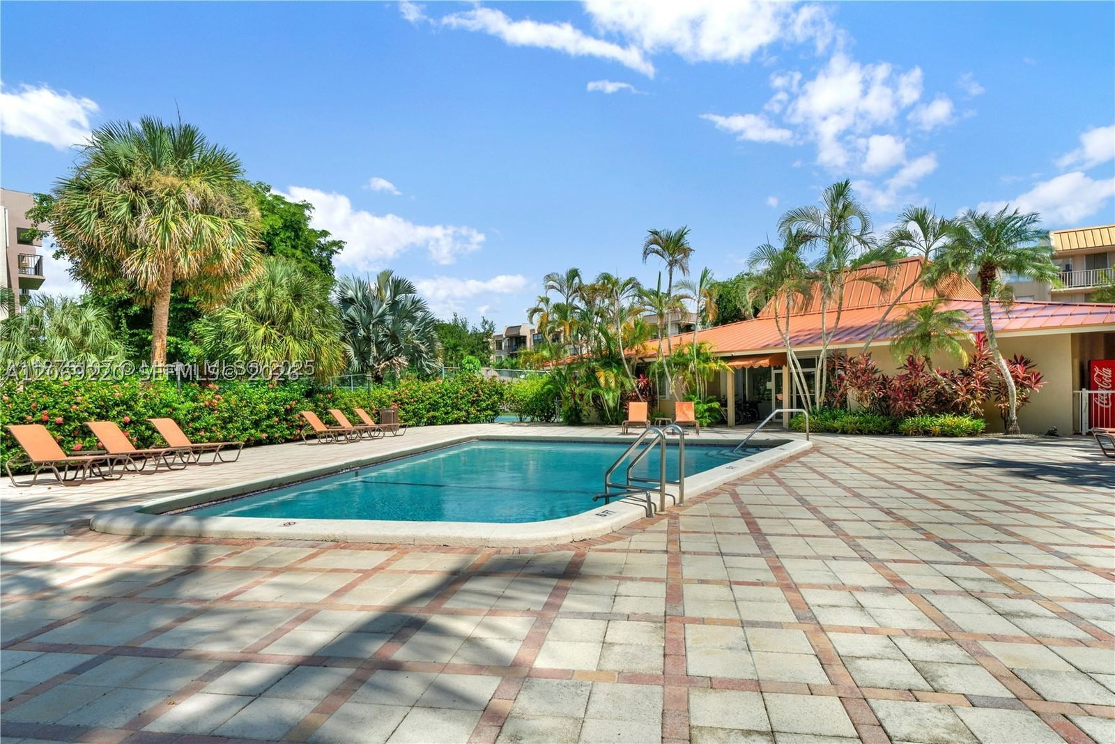 Real estate property located at , Miami-dade, Village At The Falls Condo, Miami, FL