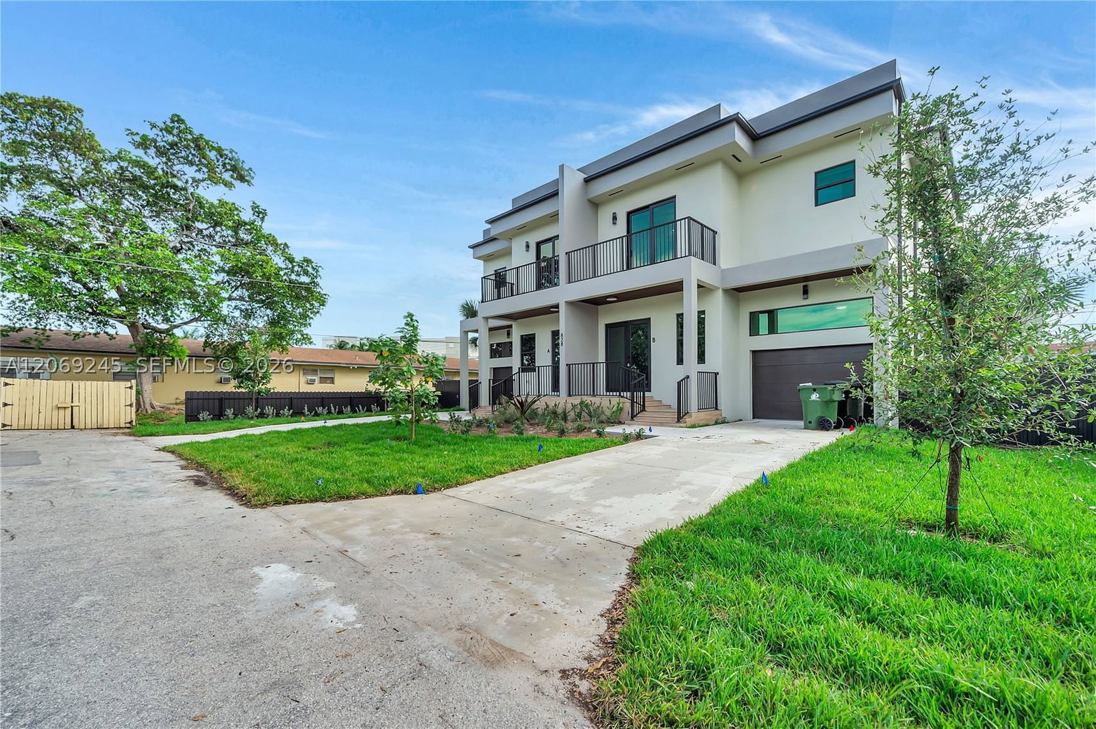 Real estate property located at 828 14th St, Broward, Dixie Park, Fort Lauderdale, FL