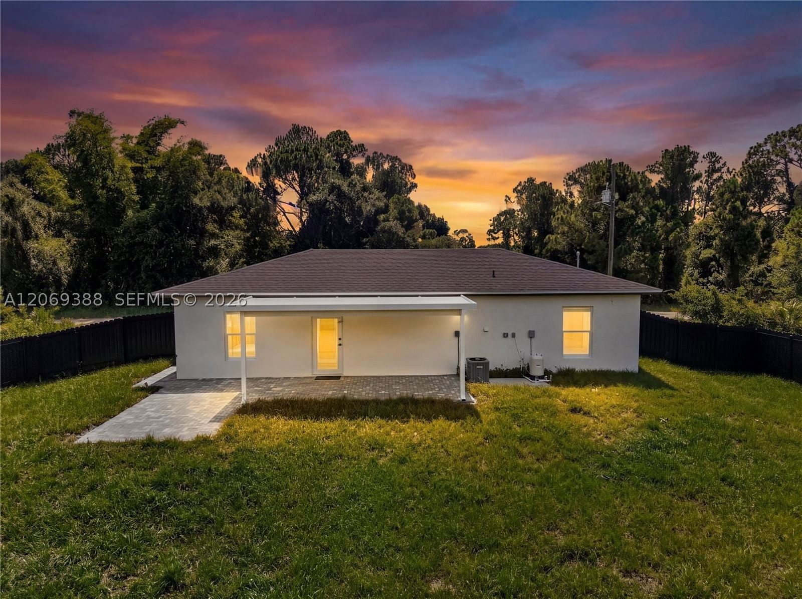 Real estate property located at 231 Andalucia Ave S, Lee, Lehigh Acres, Lehigh Acres, FL