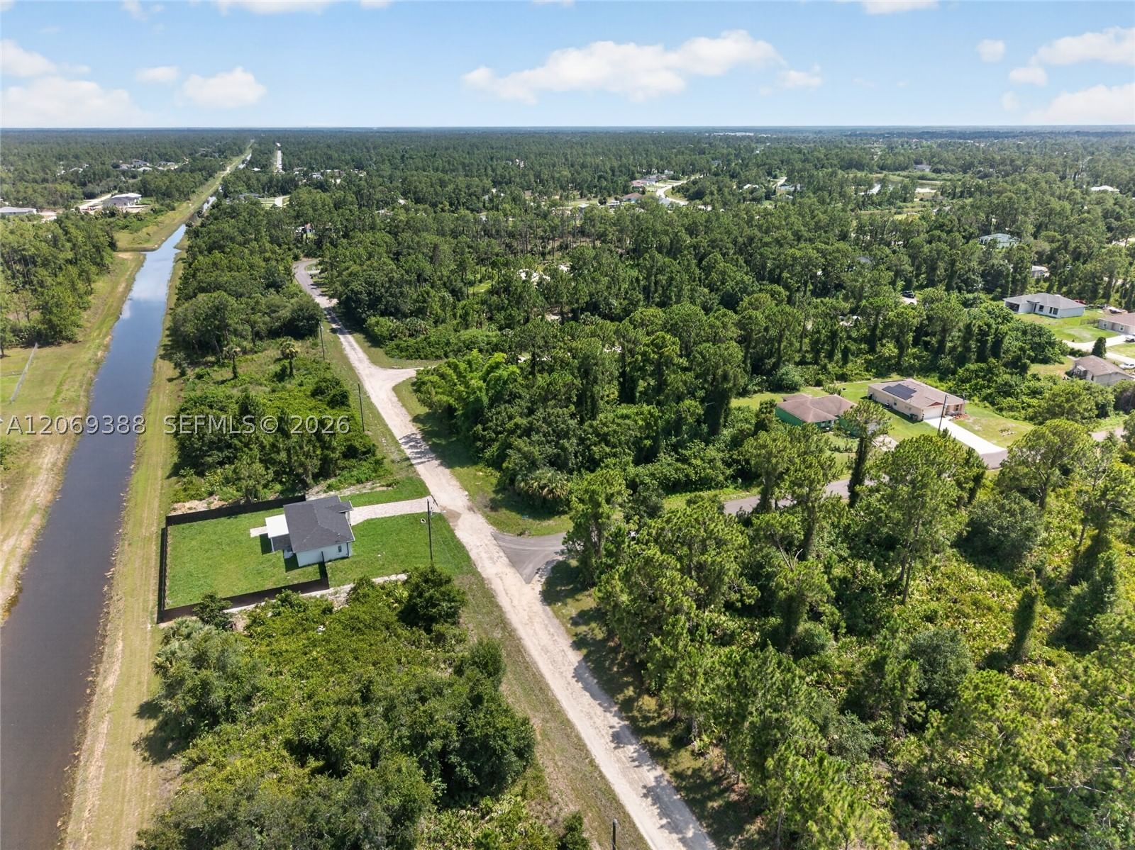 Real estate property located at 231 Andalucia Ave S, Lee, Lehigh Acres, Lehigh Acres, FL