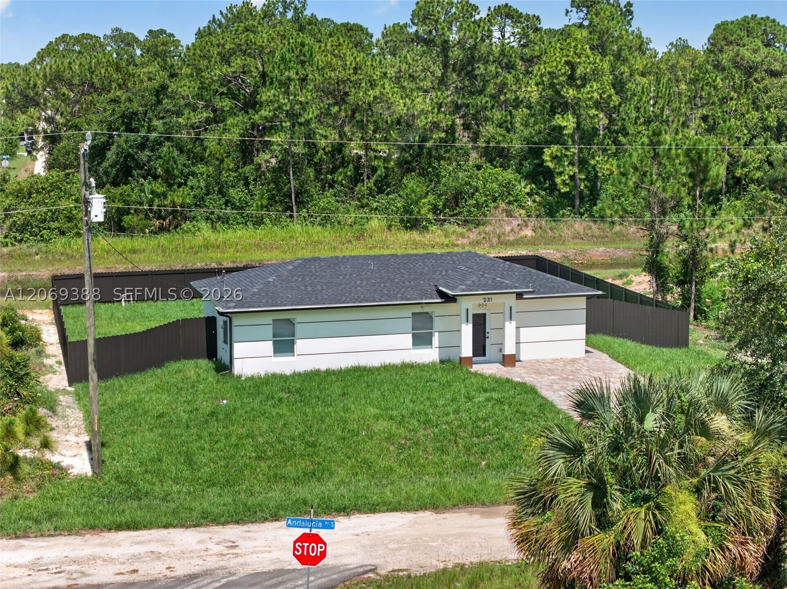 Real estate property located at 231 Andalucia Ave S, Lee, Lehigh Acres, Lehigh Acres, FL