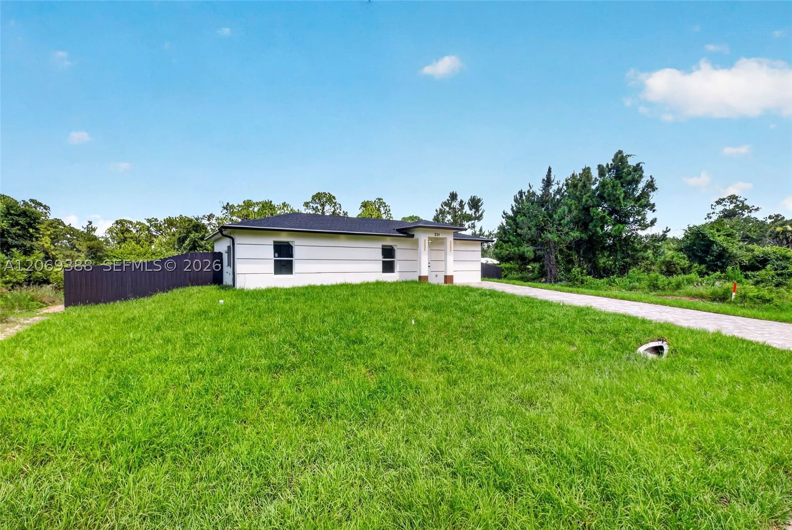 Real estate property located at 231 Andalucia Ave S, Lee, Lehigh Acres, Lehigh Acres, FL
