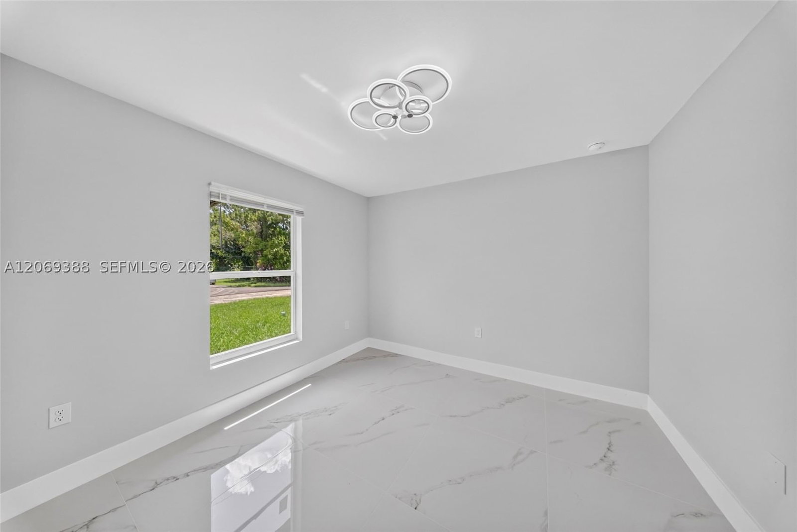 Real estate property located at 231 Andalucia Ave S, Lee, Lehigh Acres, Lehigh Acres, FL