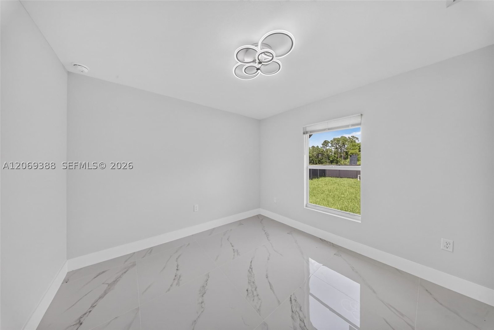 Real estate property located at 231 Andalucia Ave S, Lee, Lehigh Acres, Lehigh Acres, FL