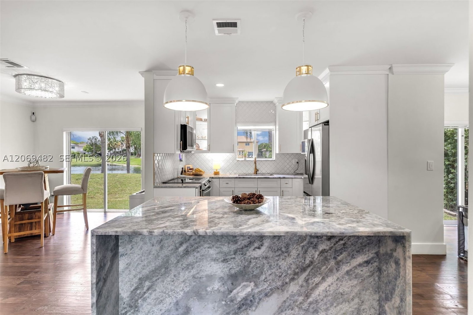 Real estate property located at 20922 88th Pl, Miami-dade, Pelican Bay At Old Cutler, Cutler Bay, FL