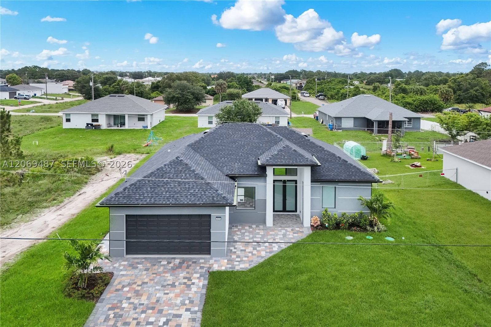 Real estate property located at 3005 Ida Ave, Lee, Lehigh Acres, Lehigh Acres, FL