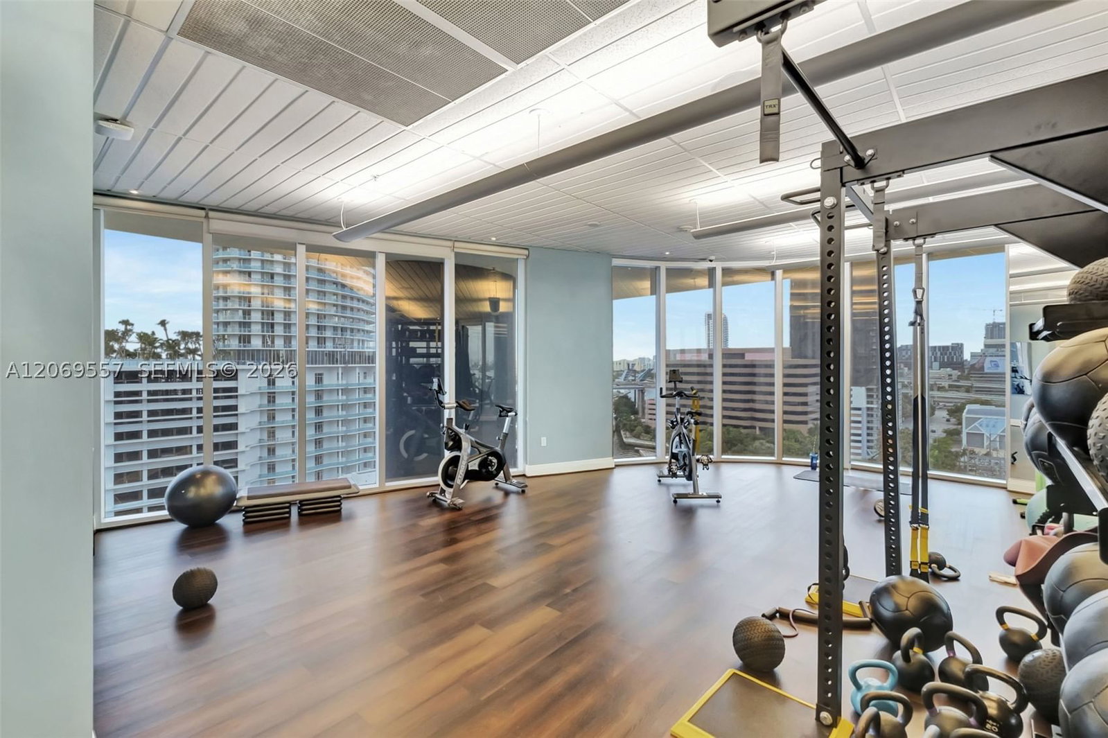 Real estate property located at 185 7th St #4100, Miami-dade, Latitude On The River Con, Miami, FL