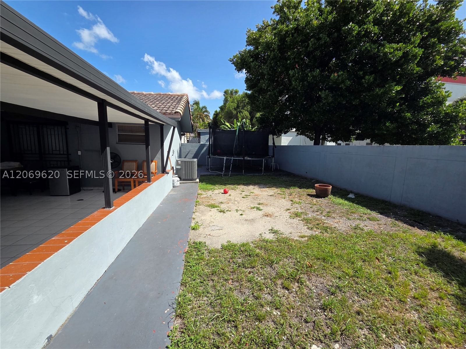 Real estate property located at 7825 4th Ln, Miami-dade, Danielle Marie Gardens, Hialeah, FL
