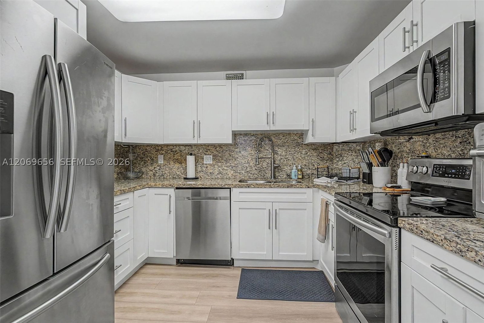 Real estate property located at 10852 Kendall Dr #314, Miami-dade, Kendall Gate Condo, Miami, FL
