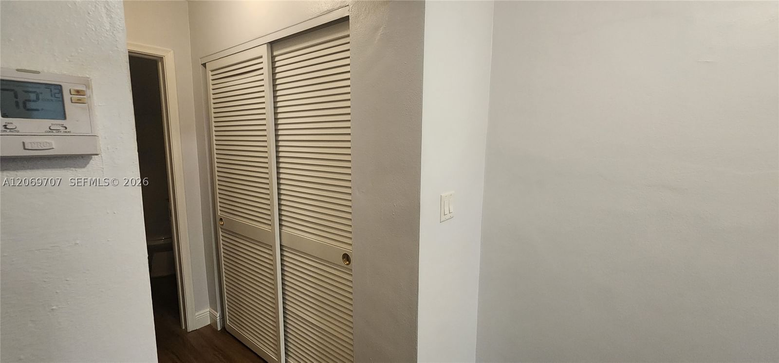 Real estate property located at 1555 12th Ct #8B, Broward, Crystal Court Manor No 15, Hollywood, FL